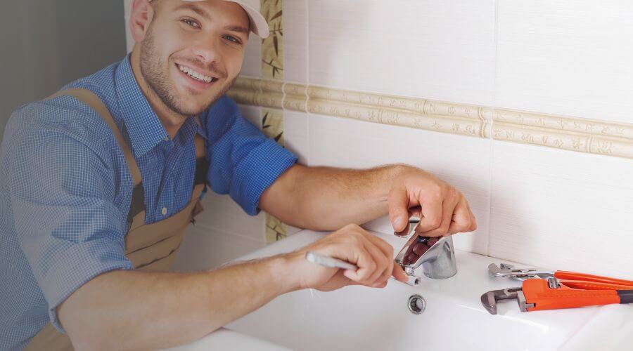 Professional clogged drains services in Mineral Springs, AR